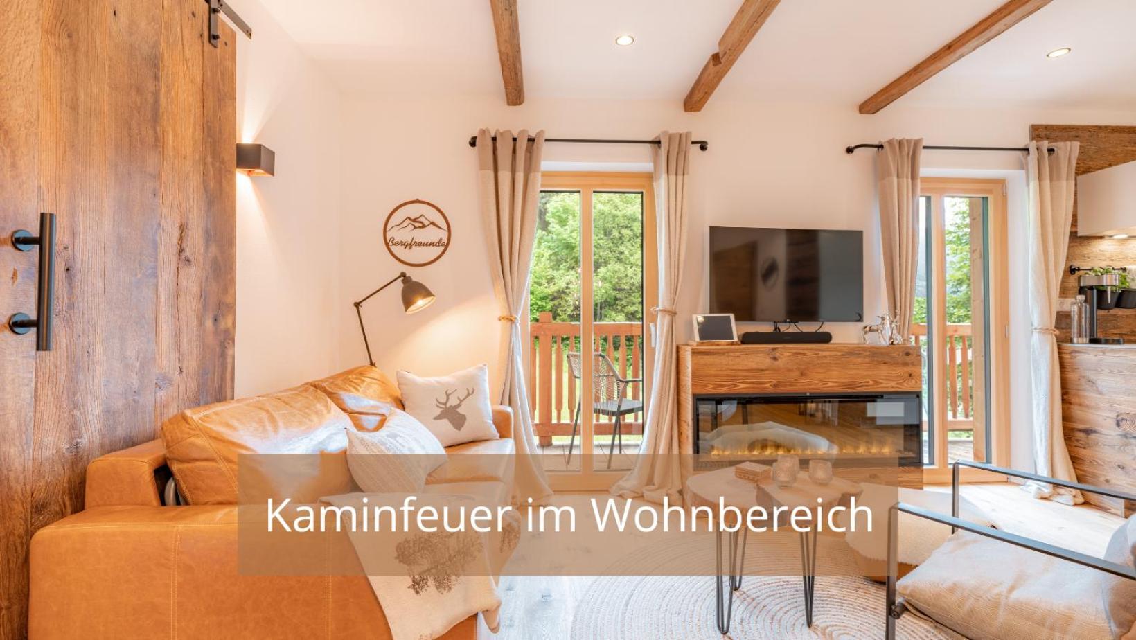 Chalet Waldhaeusl Luxurioese Ferienwohnungen Mit Sauna & Whirlpool, Kamin, Balkon Oder Terrasse Mit Bergblick 하일리겐불루트 외부 사진