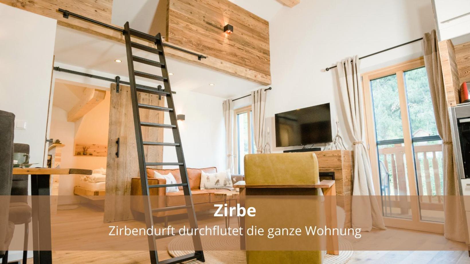 Chalet Waldhaeusl Luxurioese Ferienwohnungen Mit Sauna & Whirlpool, Kamin, Balkon Oder Terrasse Mit Bergblick 하일리겐불루트 외부 사진
